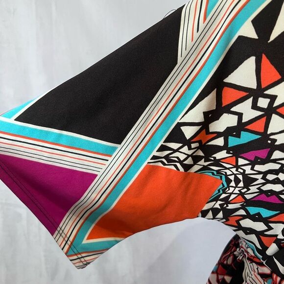 Vibrant colors boho abstract print belted dress size medium - Picture 3 of 5